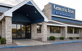 Americinn By Wyndham Fergus Falls Conference Center